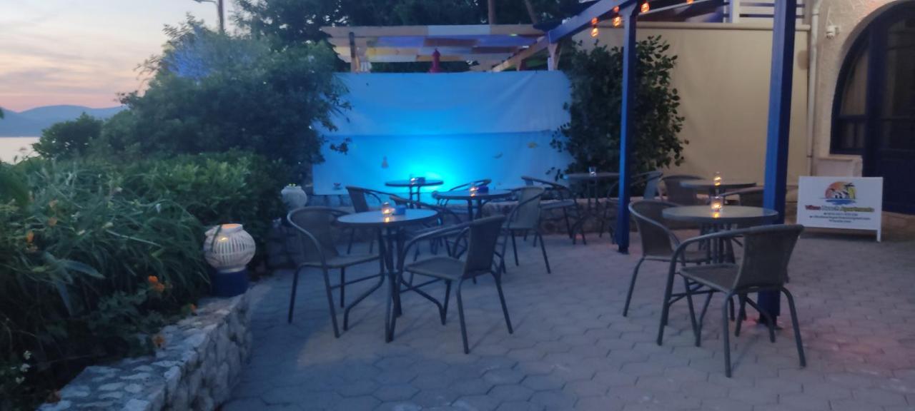 Paralia Irion Vikos Beach Apartments מראה חיצוני תמונה